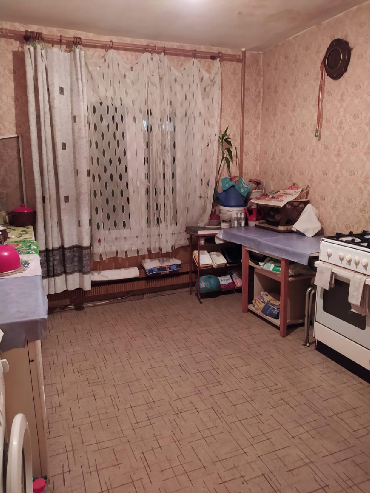 комната-комнатная квартира, Москва, Малышева улица 28 , метро Волжская, фото №