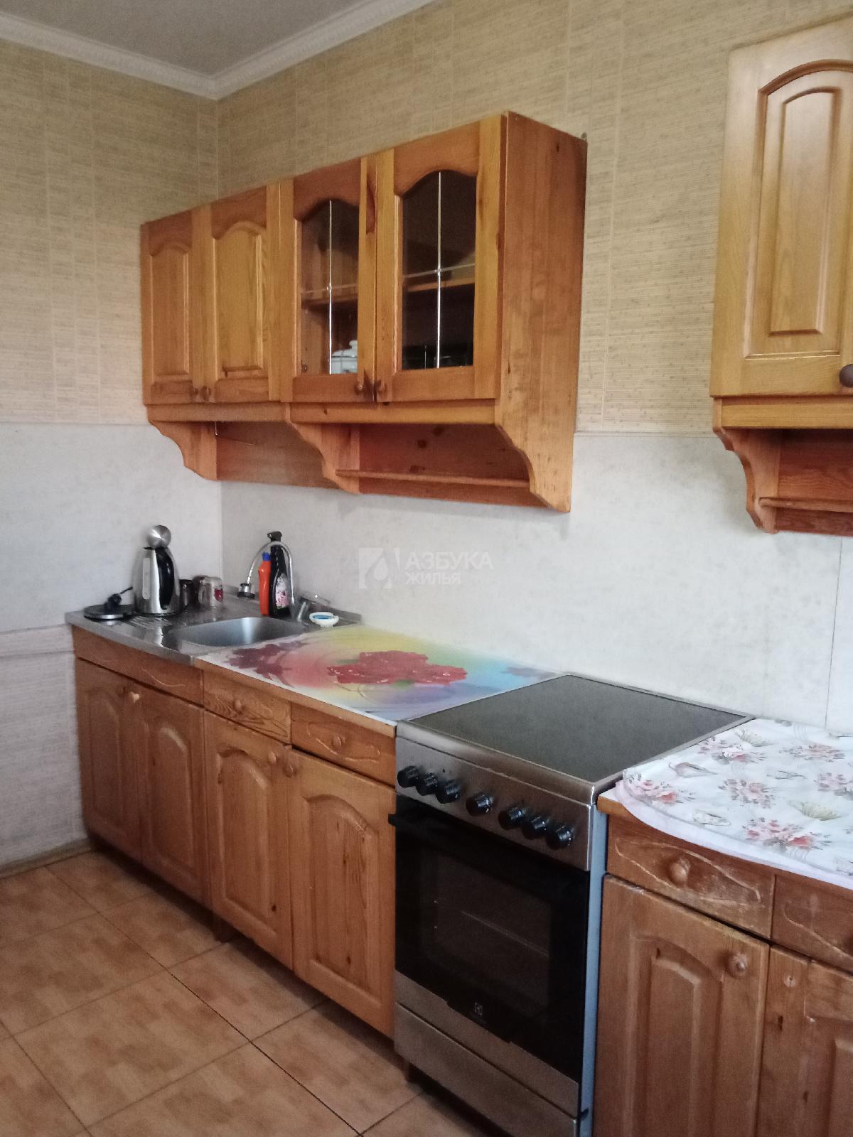 2-комнатная квартира, Москва, Симферопольский бульвар 17 корпус 1 , метро Каховская, фото №