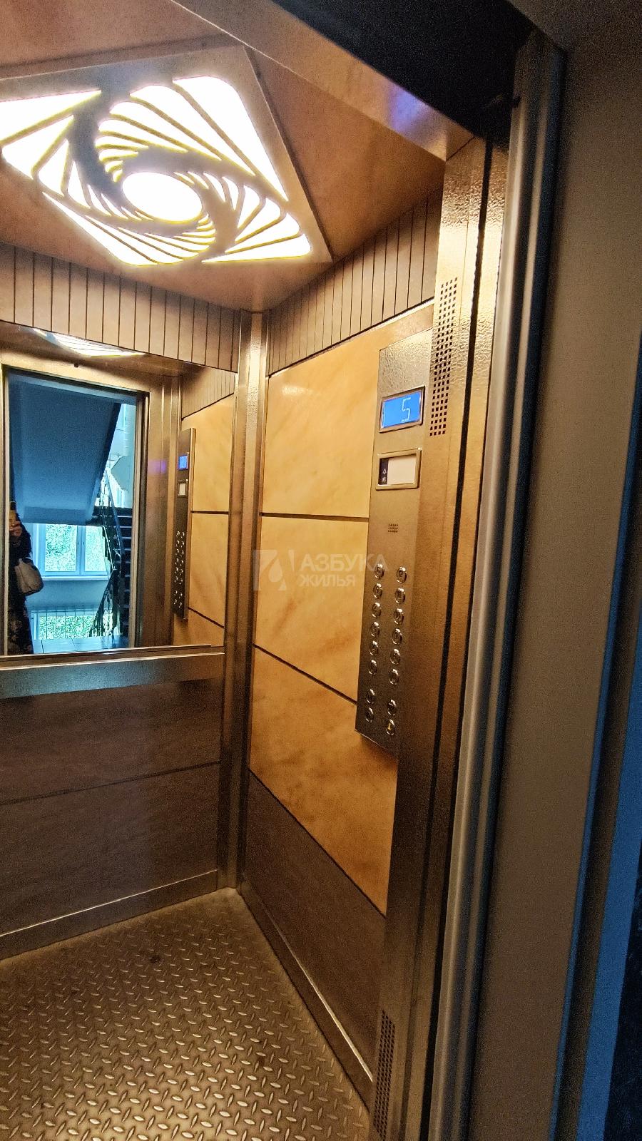 1-комнатная квартира, Москва, Кленовый бульвар 23 корпус 2 , метро Кленовый бульвар, фото №