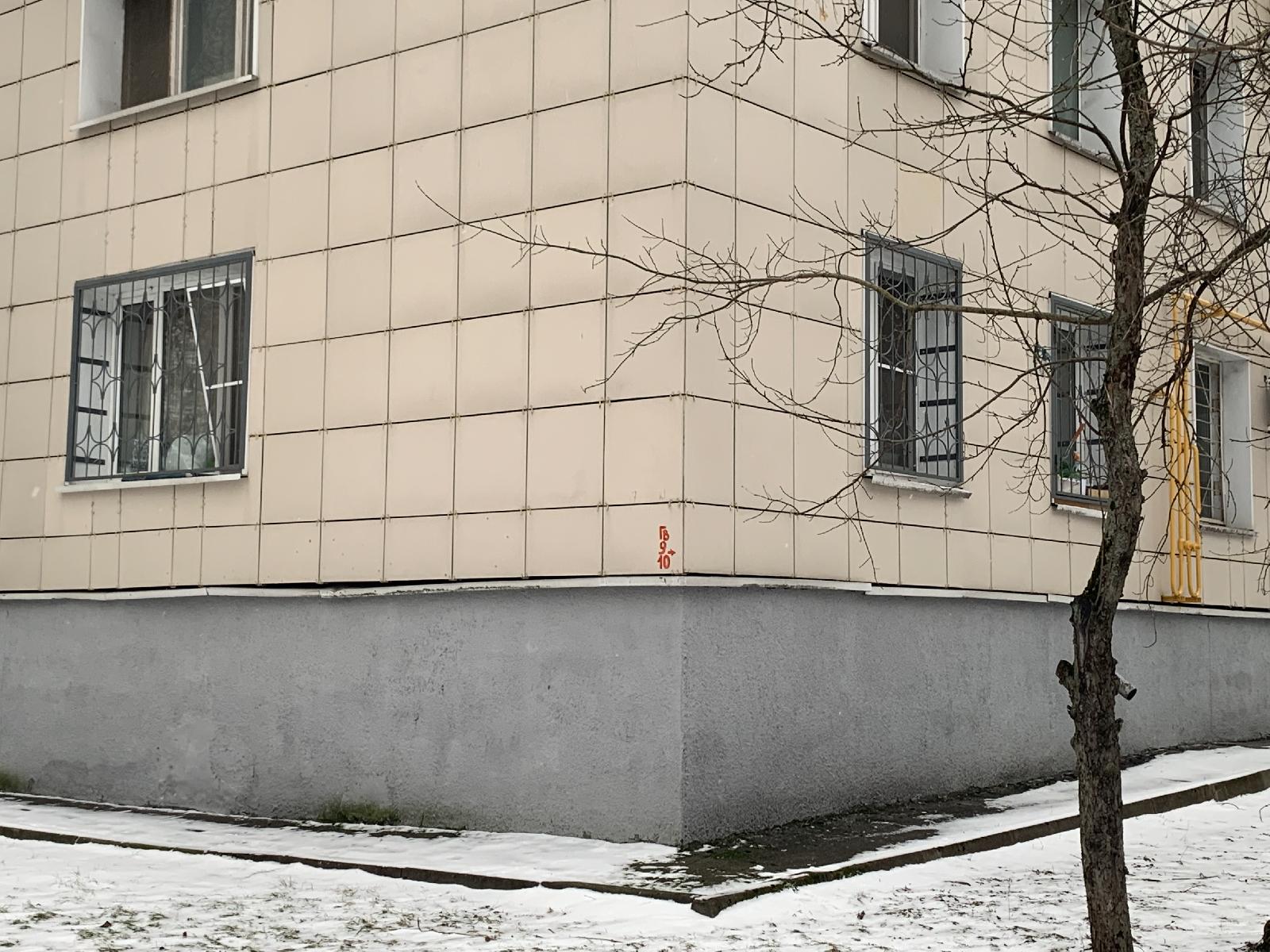 комната-комнатная квартира, Москва, Академика Комарова улица 1б , метро Фонвизинская, фото №